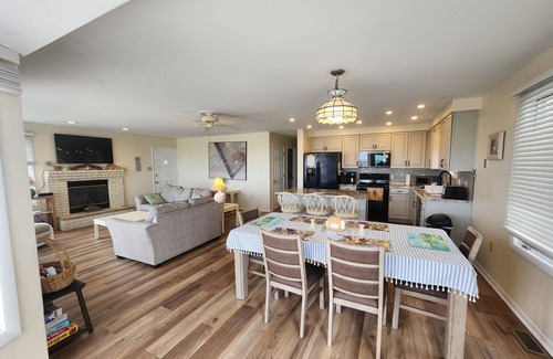 South End Casa | FRENTE A LA PLAYA Impresionante vista! Disponible desde 5/18 hasta 6/8 a buen precio!