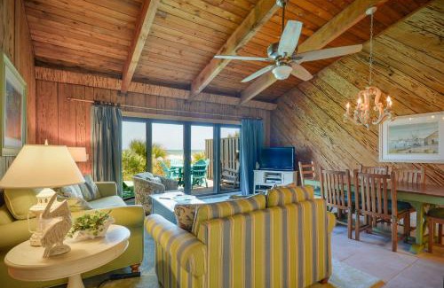 Sea Dunes Apartamento | Beachfront with large deck Pool Sea Dunes Sailfish A3