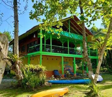 Puerto Jiménez Casa | Beachfront with mountain view