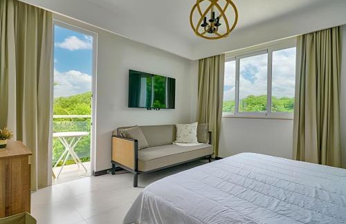 Juan Dolio - El Pueblo Apartamento | Beachside 1Bdrm Apt. Downtown Juan Dolio