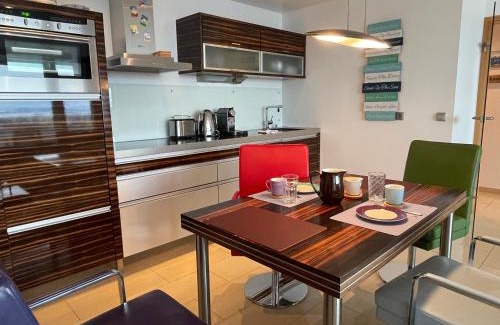 Alt-Travemunde/Ronnau Apartamento | Beachside 2-Zimmer-Wohnung mit Meerblick