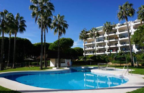 Sitio de Calahonda Apartamento | Beachside apartment Mi Capricho Portal 7