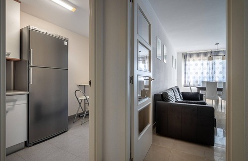 Torredembarra Apartamento | Apartamento con Piscina y Cerca de la Playa, Ideal Familiar