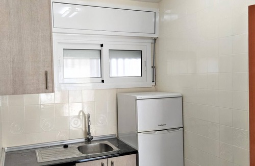 Torredembarra Apartamento | Apartamento en Torredembarra a 150m de la playa con 3 dormitorios, terraza y piscina comunitaria