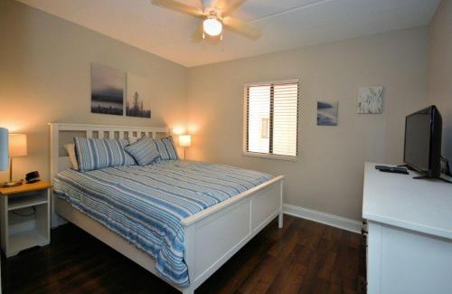 St. Augustine Beach Apartamento | Beachside Bliss-Courtyard Villa-Beachside condo