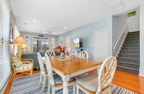 Litchfield by the Sea Casa | Beachside Charm 3BR Villa with Resort Amenities