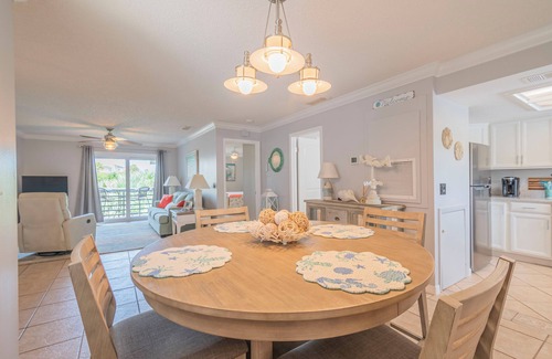Sea Dunes Condominio | Beachside Coastal Condo