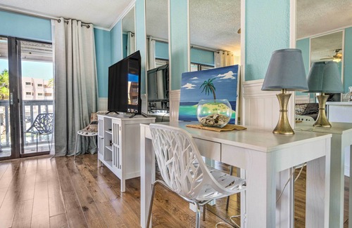 North Beach Condominio | Beachside Corpus Christi Condo w/ Amenities!
