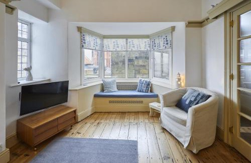 Sandsend Casa | Beachside Cottage