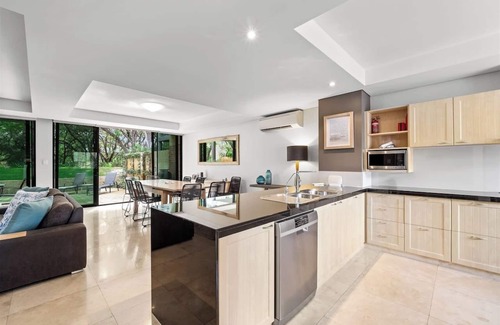 Broadwater Casa | Beachside Getaway Family Villa at Sebel Resort