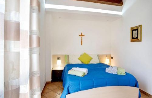 Reitani Apartamento | Beachside Getaway w Garden