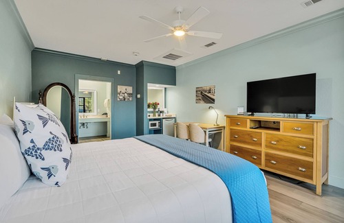 Crystal Beach Hotel | Beachside Inn / aceptan mascotas / 1 cama de matrimonio