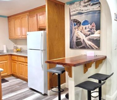Eastside Santa Cruz Casa | Beachside retreat