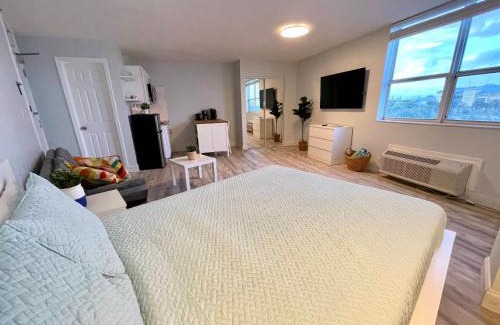 Lenox Park Apartamento | Beachside Studio w Ocean View Steps to the Sand