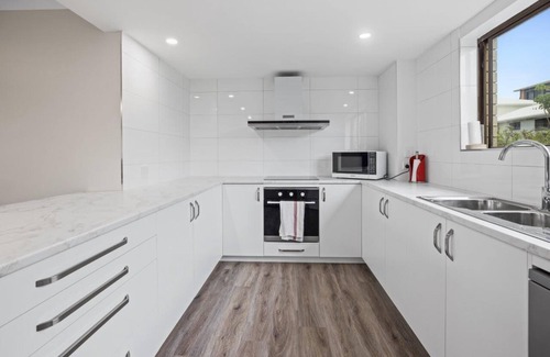 Woorim Apartamento | Beachside Unit in the Centre of Town