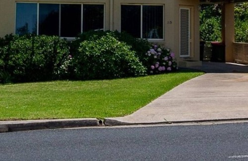Bermagui Apartamento | BEACHVIEW: 1/33 Scenic Drive - Great View. A pie de playa, piscina azul y tiendas.