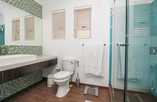 Humewood Casa | Beachview Penthouse King Bed