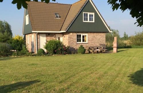 Makkum Casa | Beachvilla Grachtenblik