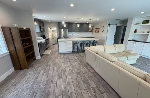 La Mesa Casa | Beachy bungalow