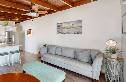 Key Colony Beach Cabaña | Beachy getaway with pool, water views, furnished patio, & dock access