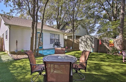 Northeast Pensacola Casa | Beachy Home in quiet neighborhood!! Must See!