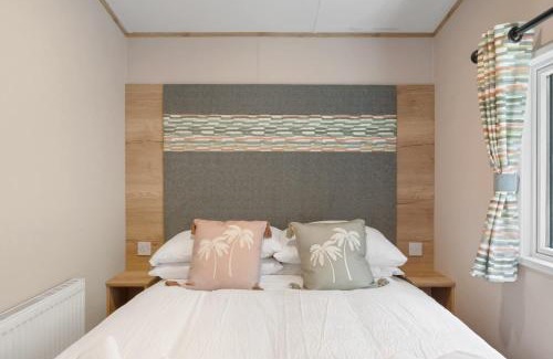 Mullacott Chalet De Esquí | Beachy Lodge with Deck & Parking nr Ilfracombe