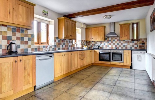 Brecon Casa | Un lugar perfecto para una reunión familiar o para reunirse con amigos, estos 3 tranquilos y aislados c