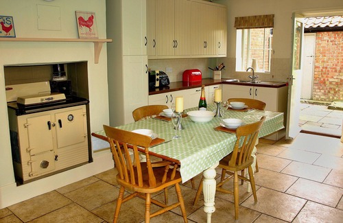 Briston Cabaña | Beaconsfield Cottage, BRISTON