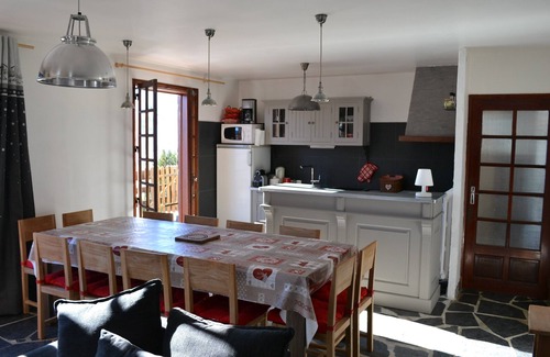Bagneres-de-Luchon Chalet De Esquí | Bear chalet en Poubeau a 8 minutos de peyragudes, a 10 minutos de luchon, vista a la montaña