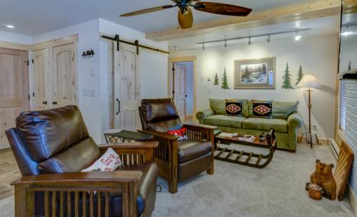 Steamboat Springs Apartamento | Bear Claw 104 - Ski-in Ski-out Condo!