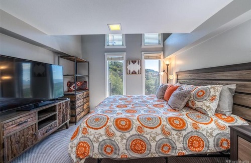 Steamboat Springs Casa | Bear Claw 402 - Ski-in Ski-out Condo!