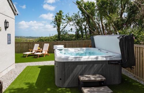 Truro Casa | Bear Cottage