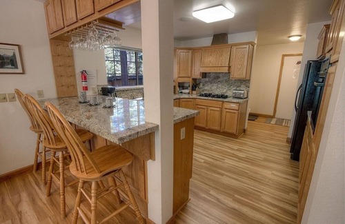 North Upper Truckee Casa | Bear Country 4 Bedroom Home by RedAwning