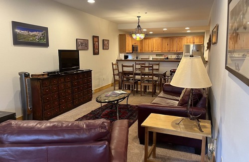 Mountain Village Condominio | Bear Creek Lodge 108 2 Bedroom Condo by Alpine Lodging Telluride