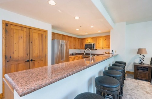 Mountain Village Condominio | Bear Creek Lodge by Alpine Lodging Telluride