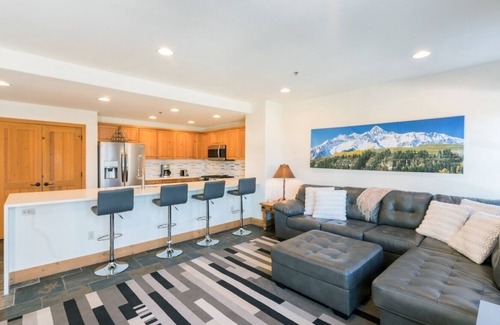 Mountain Village Condominio | Bear Creek Lodge by Alpine Lodging Telluride