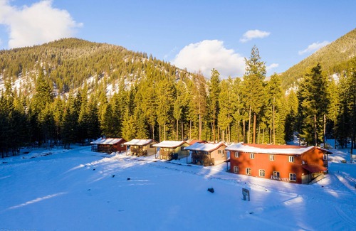 Thompson Falls Alquiler De RV | Bear creek resort - Campsite