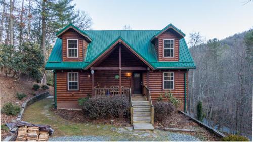 Sugar Grove Casa | Bear Creek