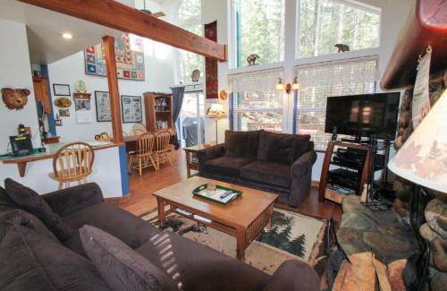 North Wawona Casa | Bear Crossing