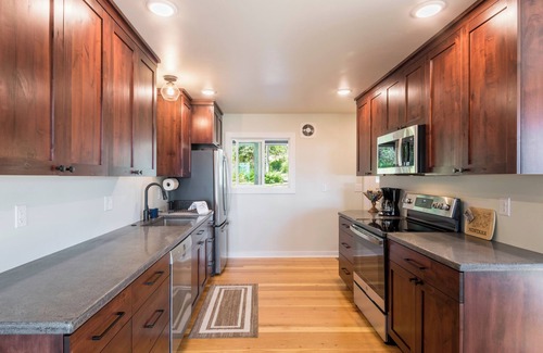 Bigfork Casa | Bear Den at Henry Creek Orchard