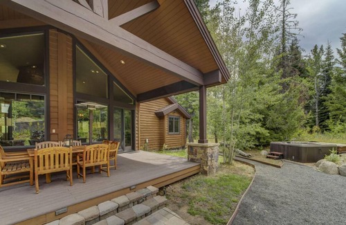 Tamarack Casa | Bear Discovery Custom Tamarack Estate Home by Casago Mccall - Donerightmanagement