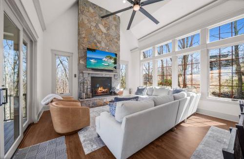 Boone Casa | Bear Necessities on Grandview