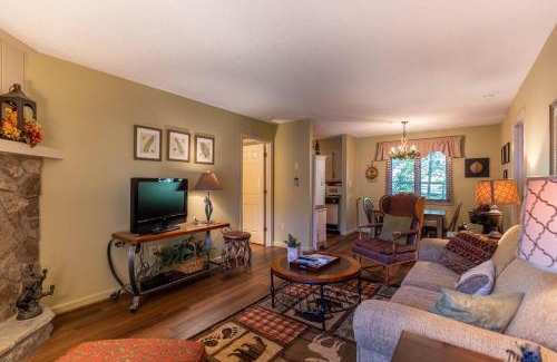 Blowing Rock Casa | Bear Pause