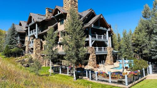 Avon Casa | Bear Paw Lodge C204
