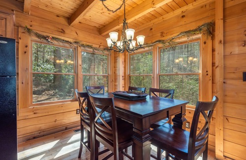 Gatlinburg - Pigeon Forge Cabina | Bear Paw Trail