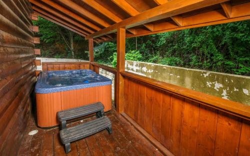 Pigeon Forge Villa | Bear Retreat