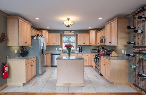Sunday River Area Chalet De Esquí | Bear Ridge- Spacious Chalet Minutes to Sunday River