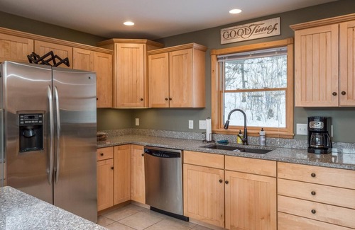 Sunday River Area Chalet De Esquí | Bear Ridge- Spacious Chalet Minutes to Sunday River