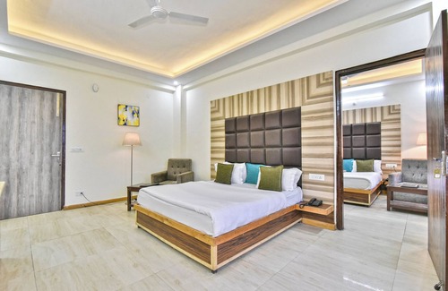 Dalhousie Hotel | Bear Valley Resort