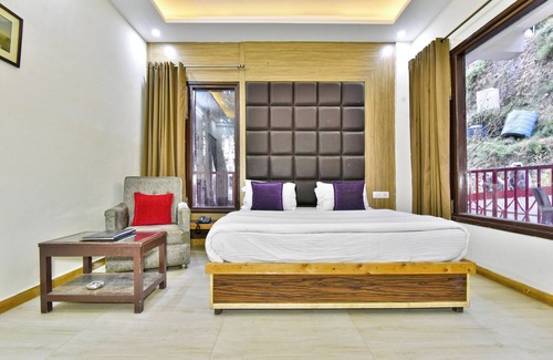 Dalhousie Hotel | Bear Valley Resort